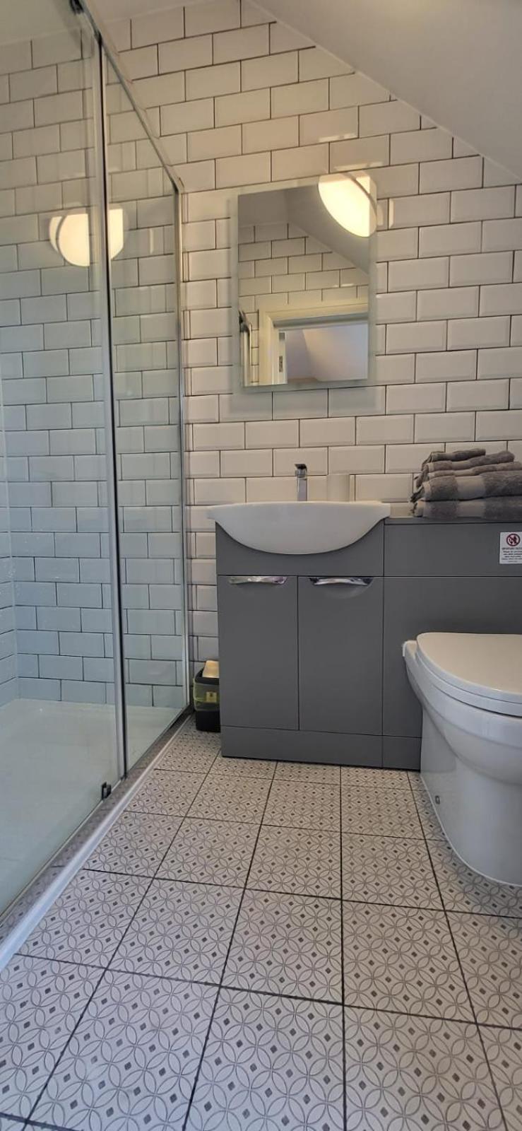 Sands House - Luxury Modern Studios With Secure Parking In Epsom, Surrey Værelse billede